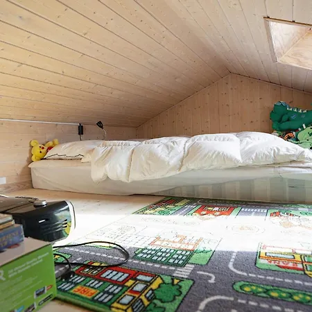 Сasa de vacaciones 8 Person In Rodby-by Traum *