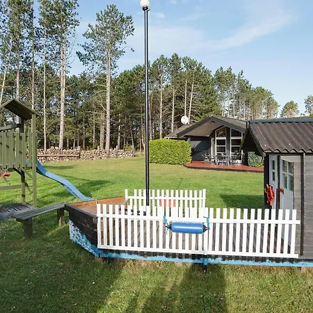 8 Person In Rodby-by Traum Сasa de vacaciones *